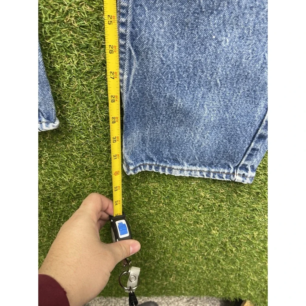 Levis shop confidence